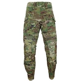 Pantalón de combate multibolsillos con rodilleras integradas y refuerzos Multicam