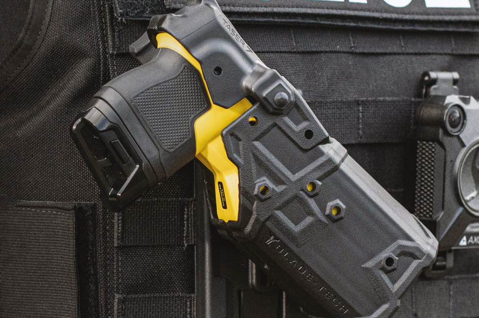 Funda TASER 7 BLADE-TECH Tek-Lok